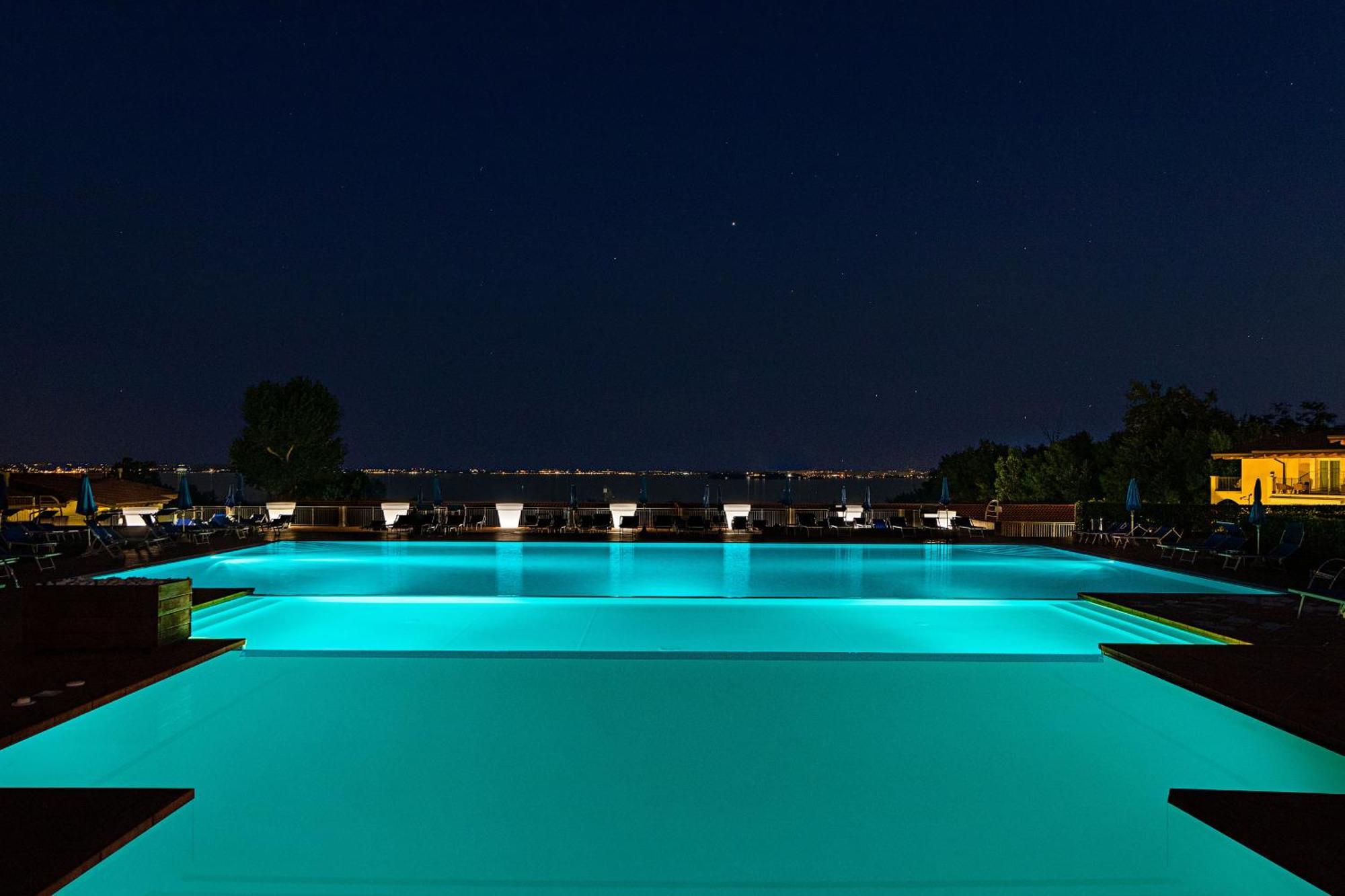 Montecolo Resort By Wonderful Italy Manerba del Garda Exterior foto